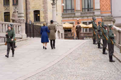📷 German soldiers patroling the Norwegian parliament