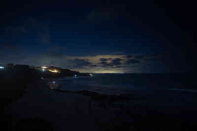 📷 Praia do amor at night
