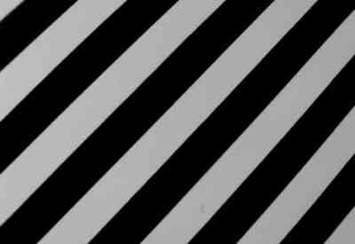 📷 Black and White Stripes