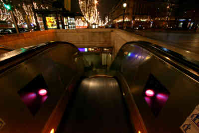 📷 escalator